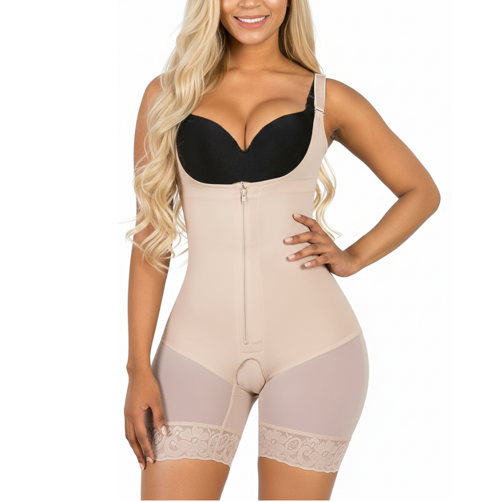 Gaine corps entier discrète nude Gabmood, conçue avec des finitions plates pour accompagner les robes moulantes.