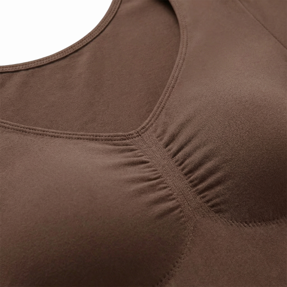 Détail décolleté plongeant col V body sculptant premium marron